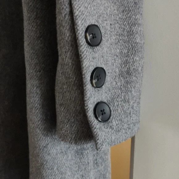 Jacket - Picture 10 of 15